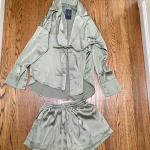 Elegant Satin Pajama Set in Olive Green